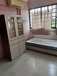 Bukit Batok Central (Bukit Batok),  #586729931